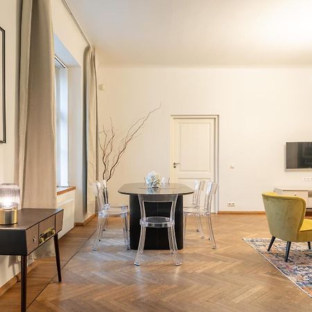 Old Town - Vene Apartment ทาลลินน์ ภายนอก รูปภาพ
