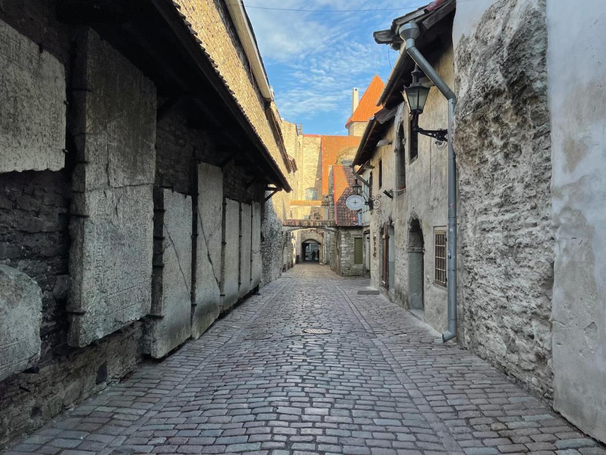 Old Town - Vene Apartment ทาลลินน์ ภายนอก รูปภาพ