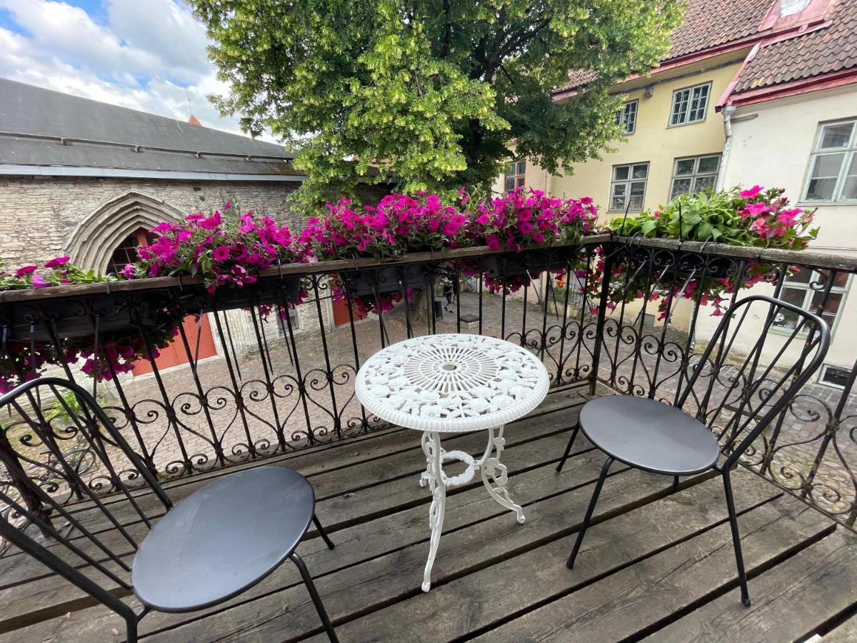 Old Town - Vene Apartment ทาลลินน์ ภายนอก รูปภาพ