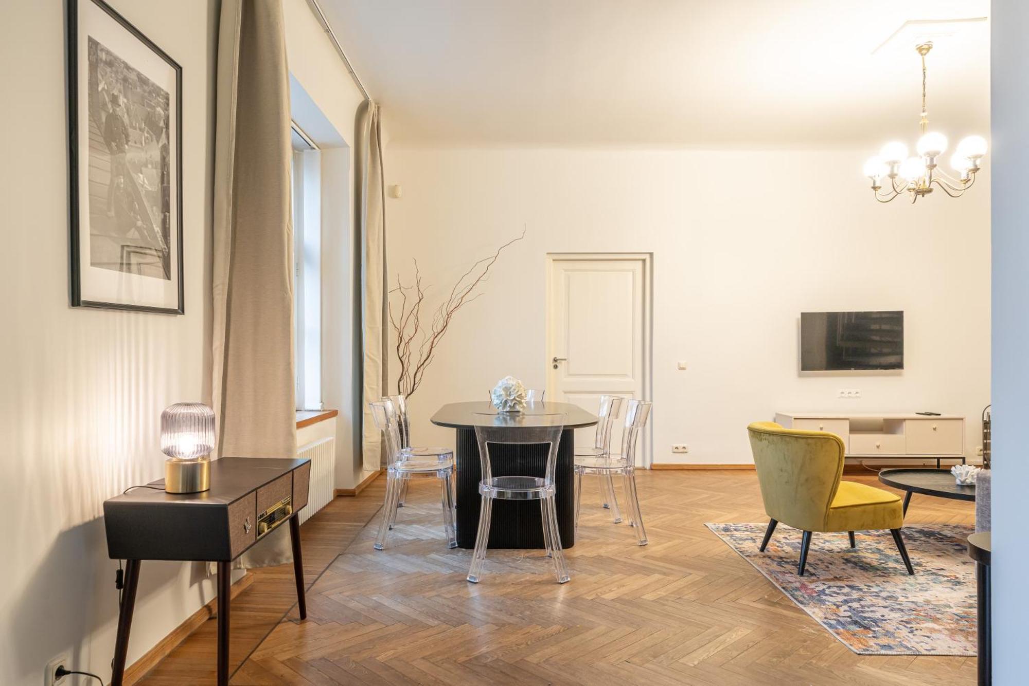 Old Town - Vene Apartment ทาลลินน์ ภายนอก รูปภาพ