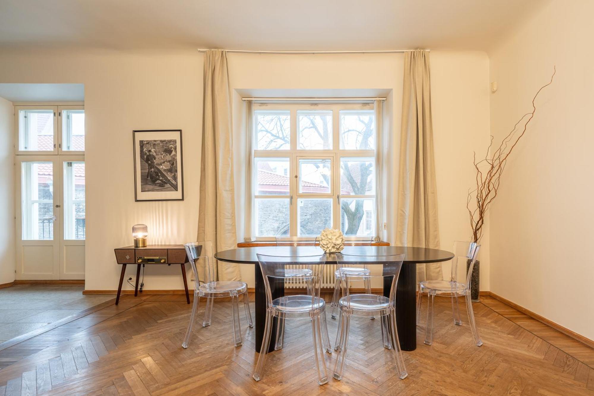 Old Town - Vene Apartment ทาลลินน์ ภายนอก รูปภาพ